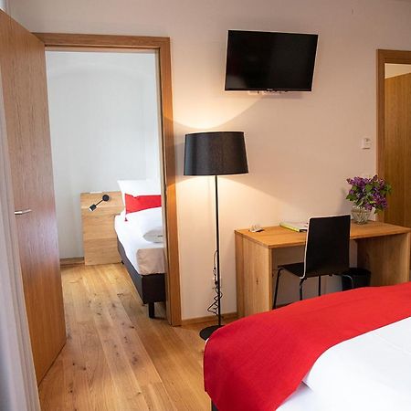 Altstadthotel Brauereigasthof Winkler Berching Exteriér fotografie