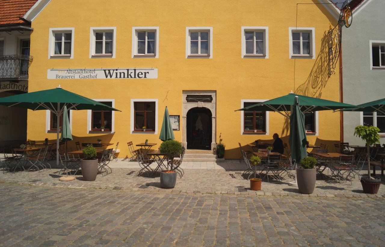 Altstadthotel Brauereigasthof Winkler Berching Exteriér fotografie