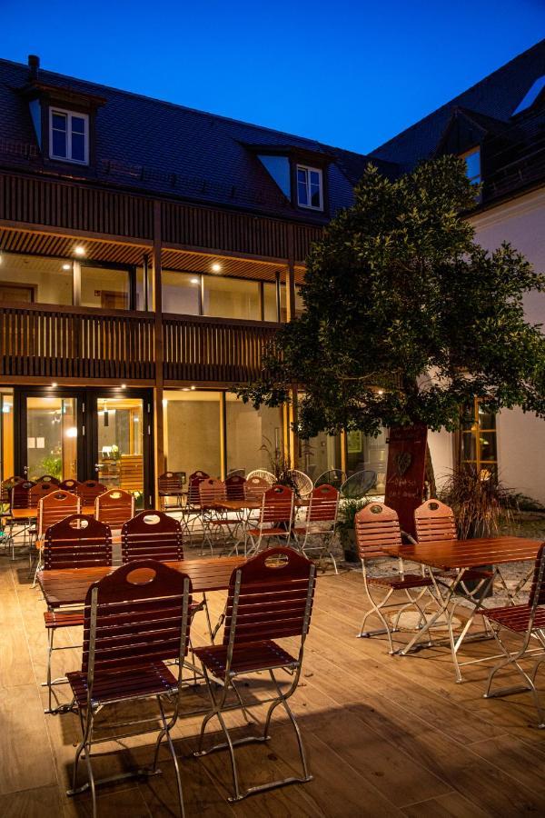 Altstadthotel Brauereigasthof Winkler Berching Exteriér fotografie