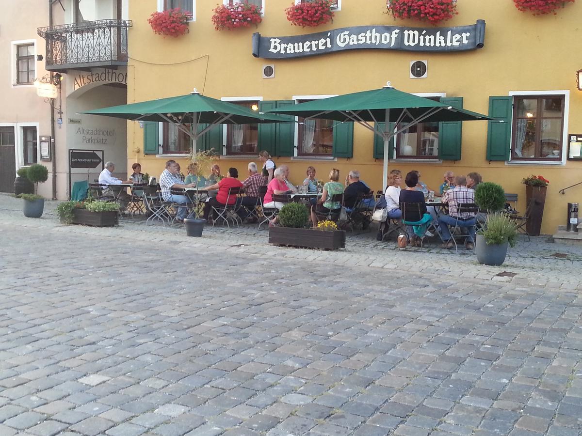 Altstadthotel Brauereigasthof Winkler Berching Exteriér fotografie